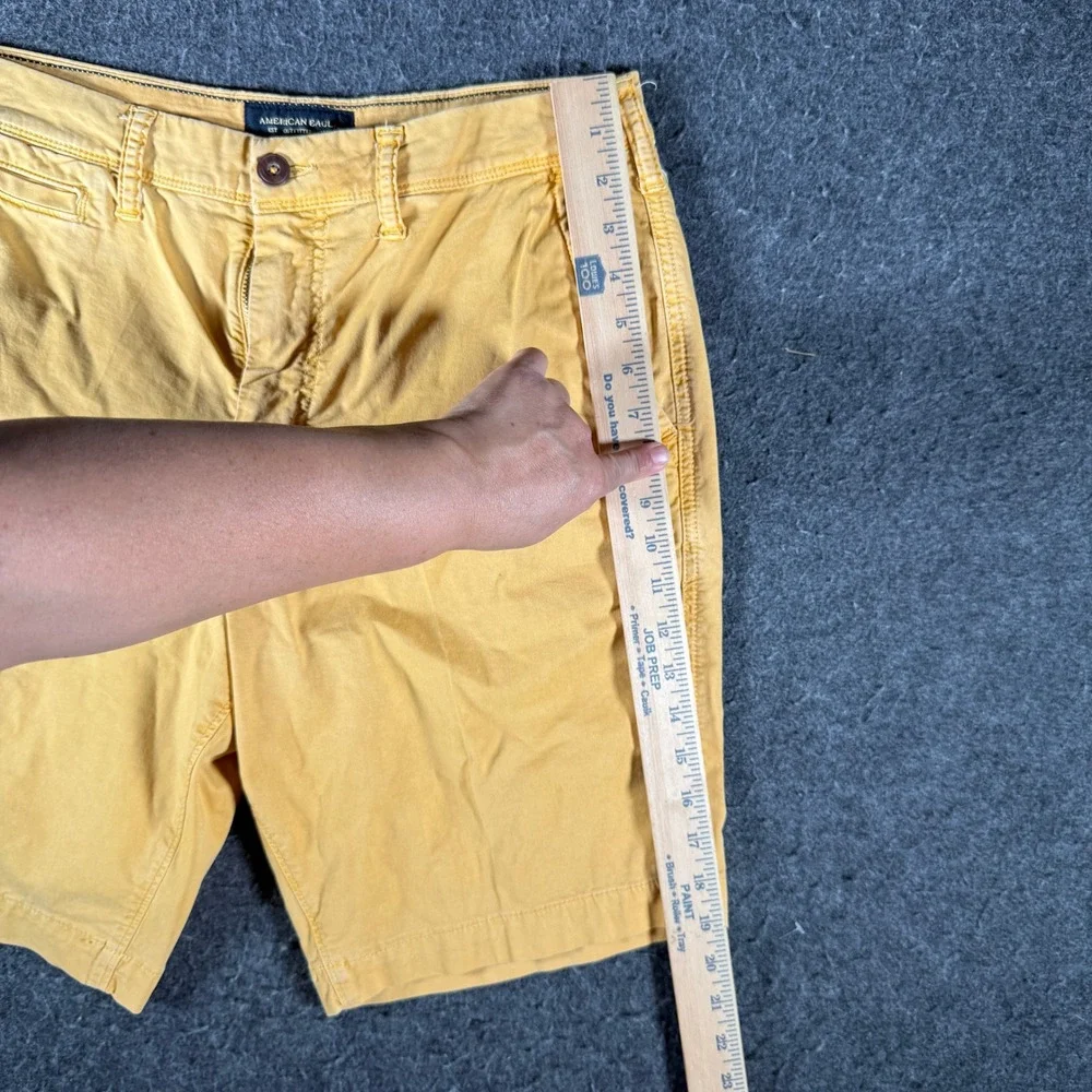 American Eagle Next Level Flex Classic Chino Shorts Yellow Mens 32